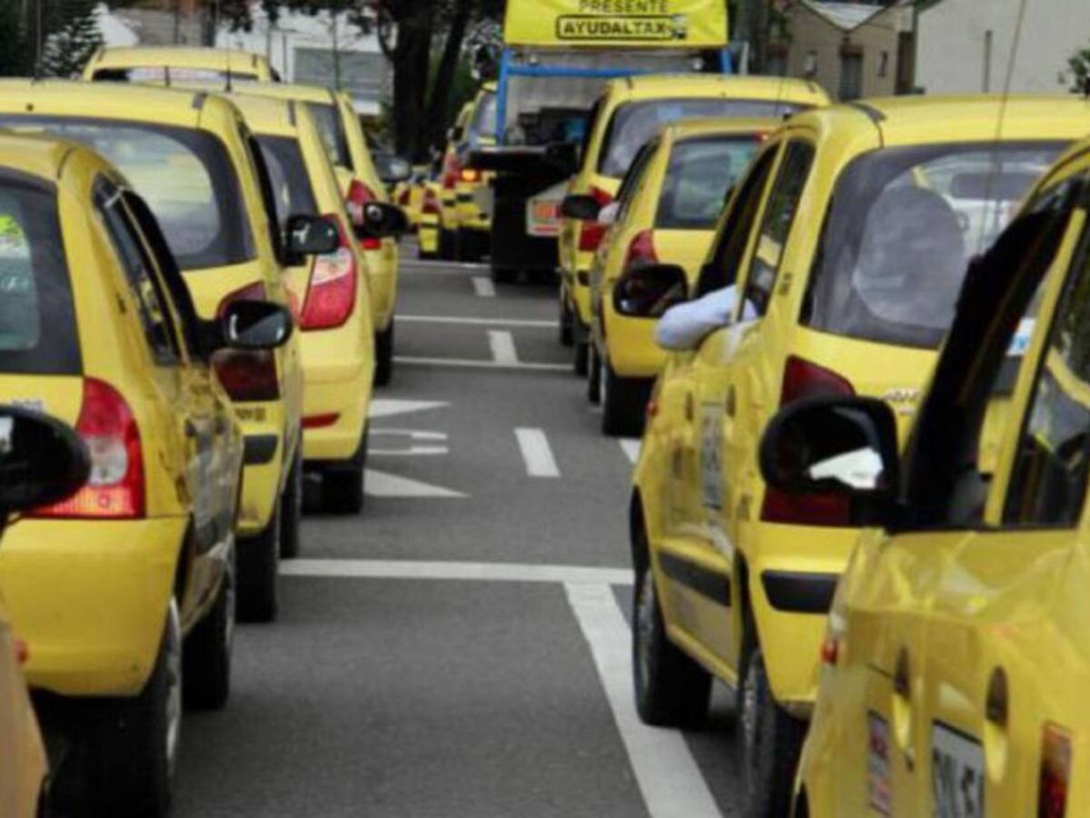 Desde este miércoles, vuelve el pico y placa para taxis en Bello