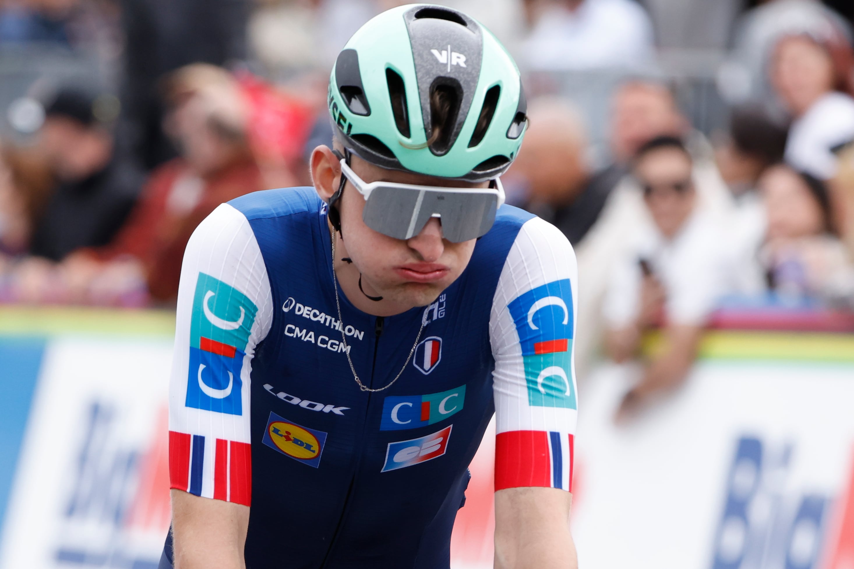 Paul Seixas tras terminar la prueba élite del Mundial de Ciclismo de Ruta. (Photo by Jean Catuffe/Getty Images)