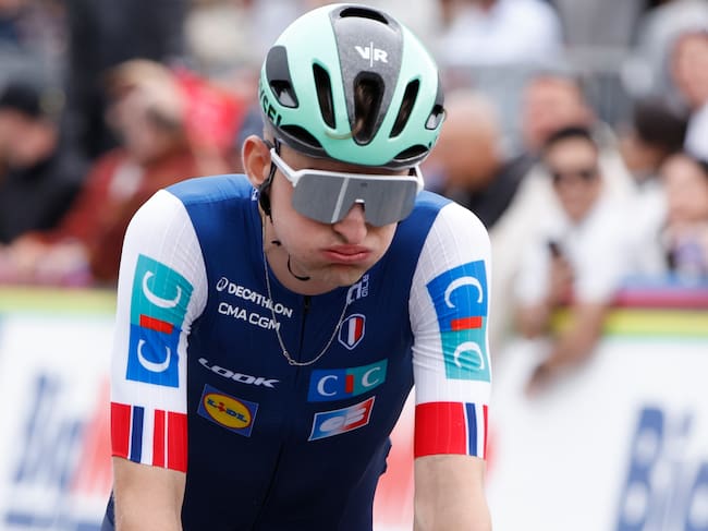 Paul Seixas tras terminar la prueba élite del Mundial de Ciclismo de Ruta. (Photo by Jean Catuffe/Getty Images)
