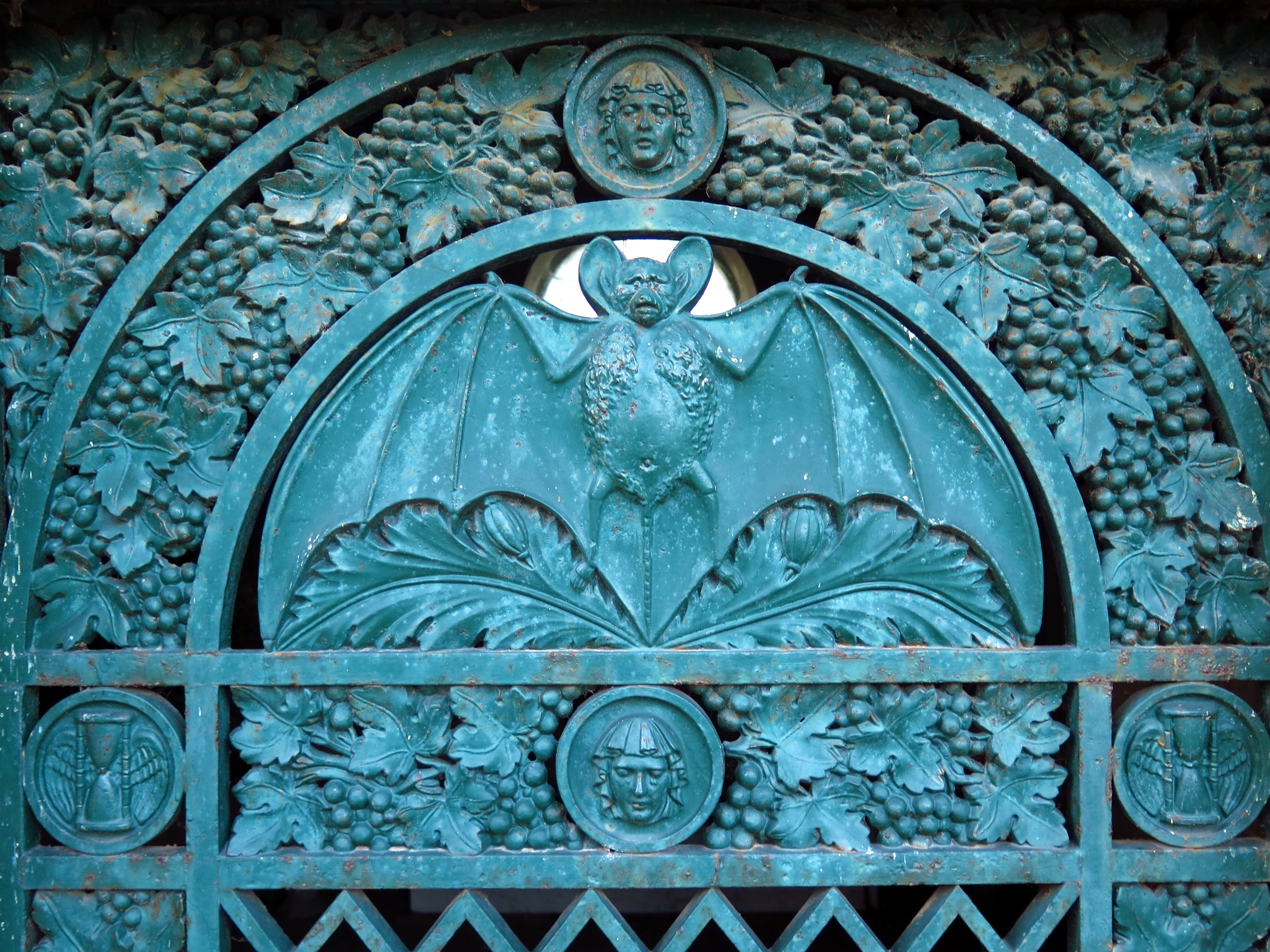 Hallan un “niño vampiro” del siglo XVII encerrado con candado y enterrado boca abajo. Foto: Getty Images / Imagen referencia.