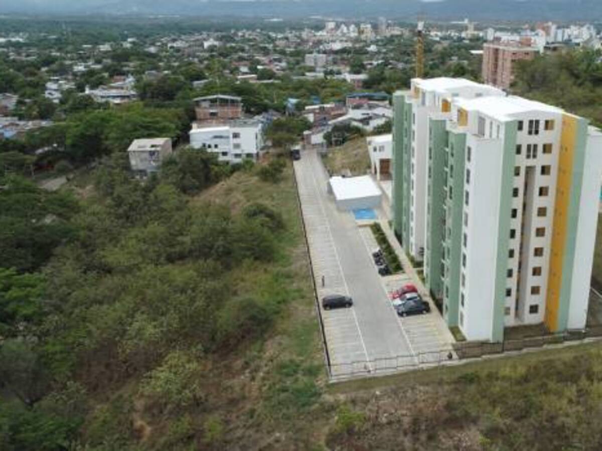 Caída del 53% en el mercado de vivienda en el Huila durante agosto