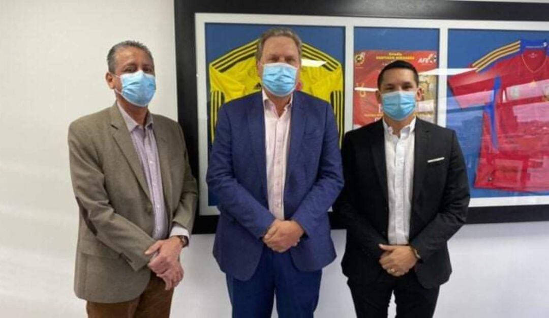 El presidente de la Federación Colombiana de Fútbol, Ramón Jesurún, dio su respaldo para esta postulación