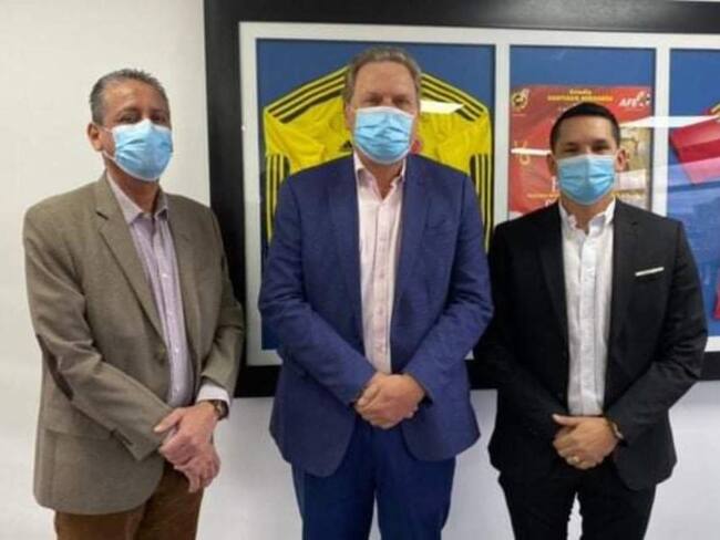 El presidente de la Federación Colombiana de Fútbol, Ramón Jesurún, dio su respaldo para esta postulación