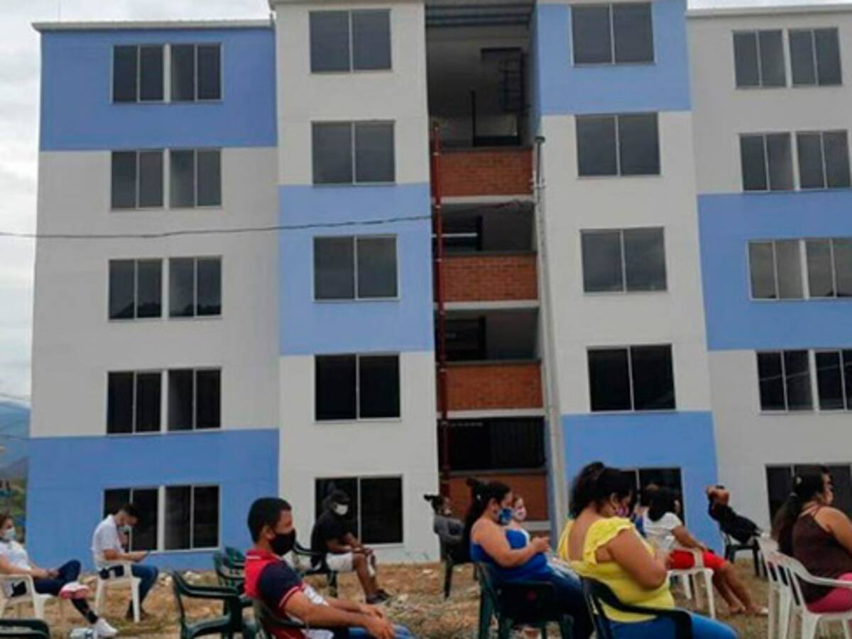 Baja Comercialización de viviendas en 2024 en el Huila, pero con grandes Retos para 2025