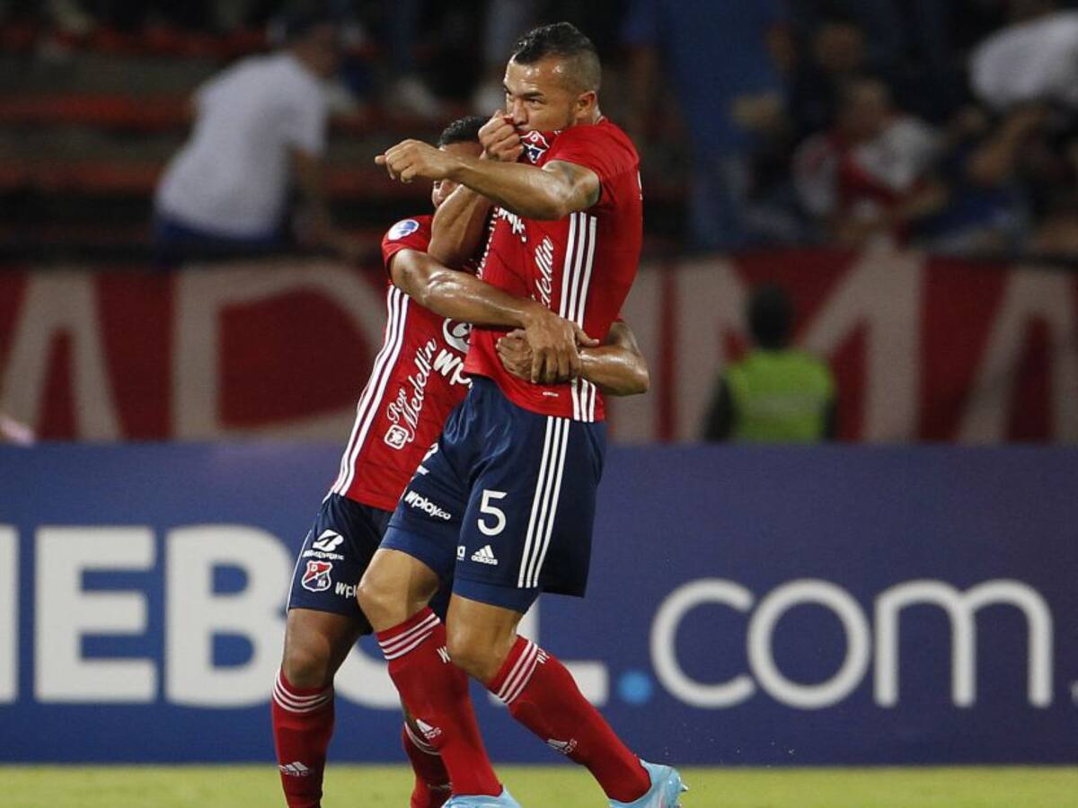 Medellín toma ventaja en el primer duelo con América por Sudamericana