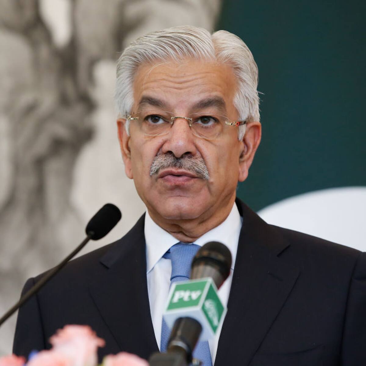 La única solución es la de los dos estados: MinDefensa de Pakistán sobre guerra en Gaza
