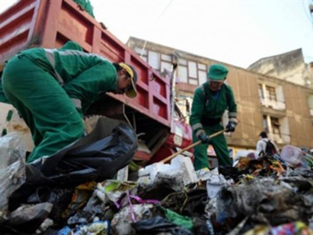 Recolección de basuras de empresa pública es más cara que la privada: concejal Sanguino