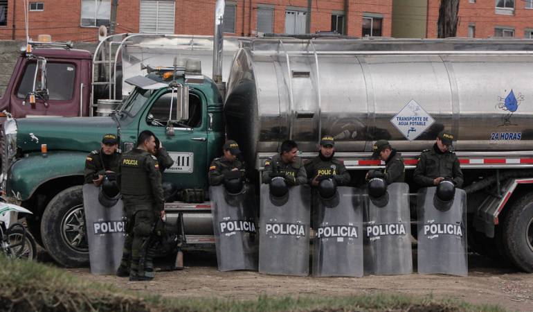 Camioneros marcharon esta semana por la calle 13 en Bogotá para hacer sentir sus peticiones al Gobierno Nacional. 