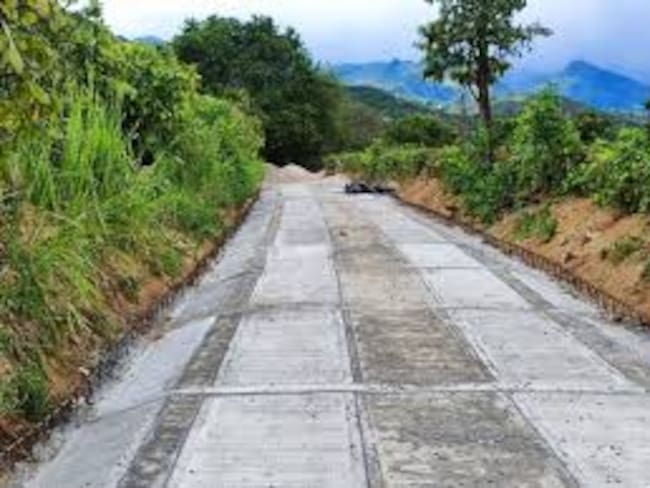 Campesinos y comunidades rurales solicitan al menos la habilitación básica de las vías. Foto Relacionada.
