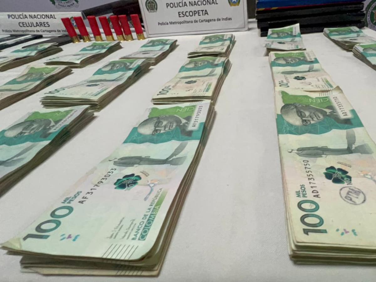 Fueron capturados “El Flaco” y “El Viejo”con tres armas de fuego y 141.744.000 millones de pesos