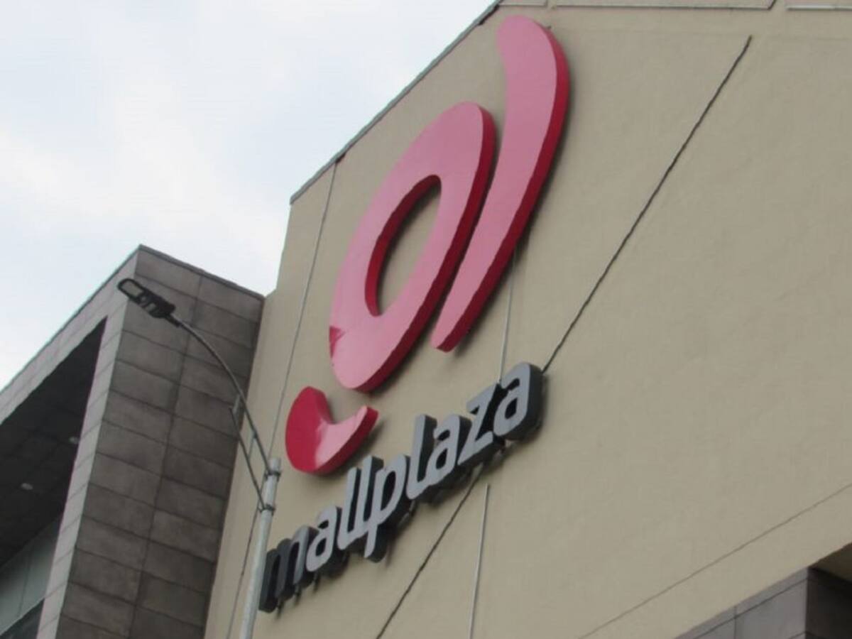 Mall Plaza se alista para la reapertura de su zona gastronómica