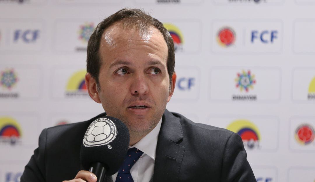 Ernesto Lucena, ministro del Deporte, durante una rueda de prensa.