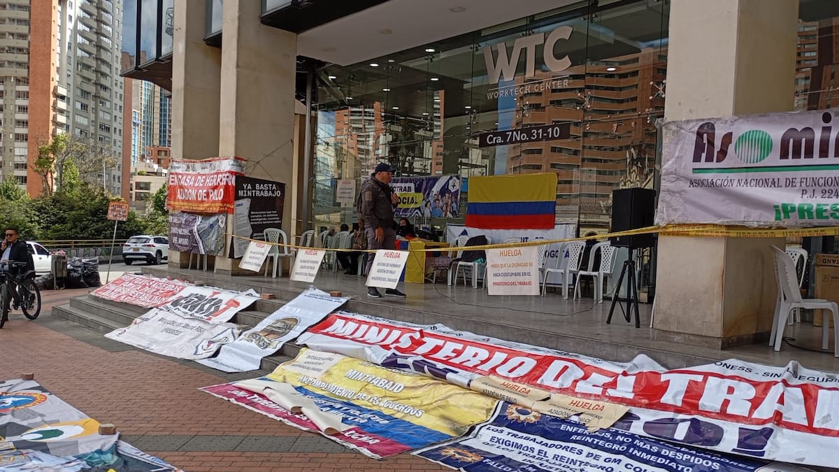Continúa la Huelga: no hubo acuerdo entre Mintrabajo y sus sindicatos
