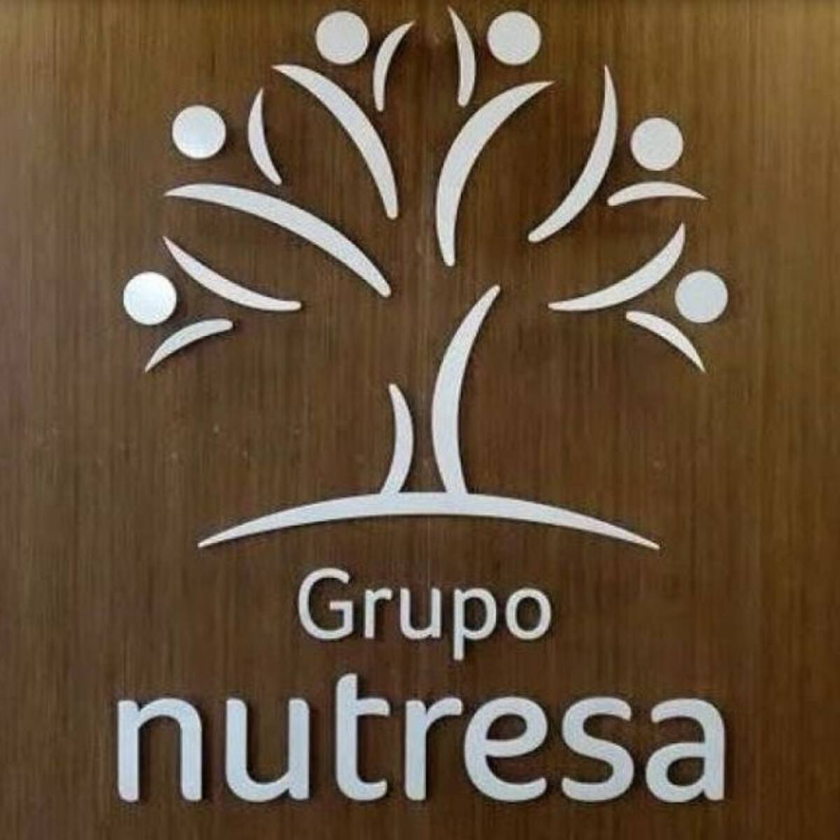 Cuatro miembros de la JD de Nutresa decidirán OPA sobre acciones de Sura