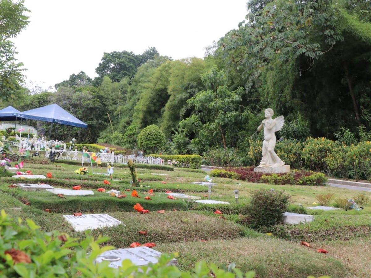 Por sequía, cementerio pide a familiares racionar el agua que usan para las tumbas