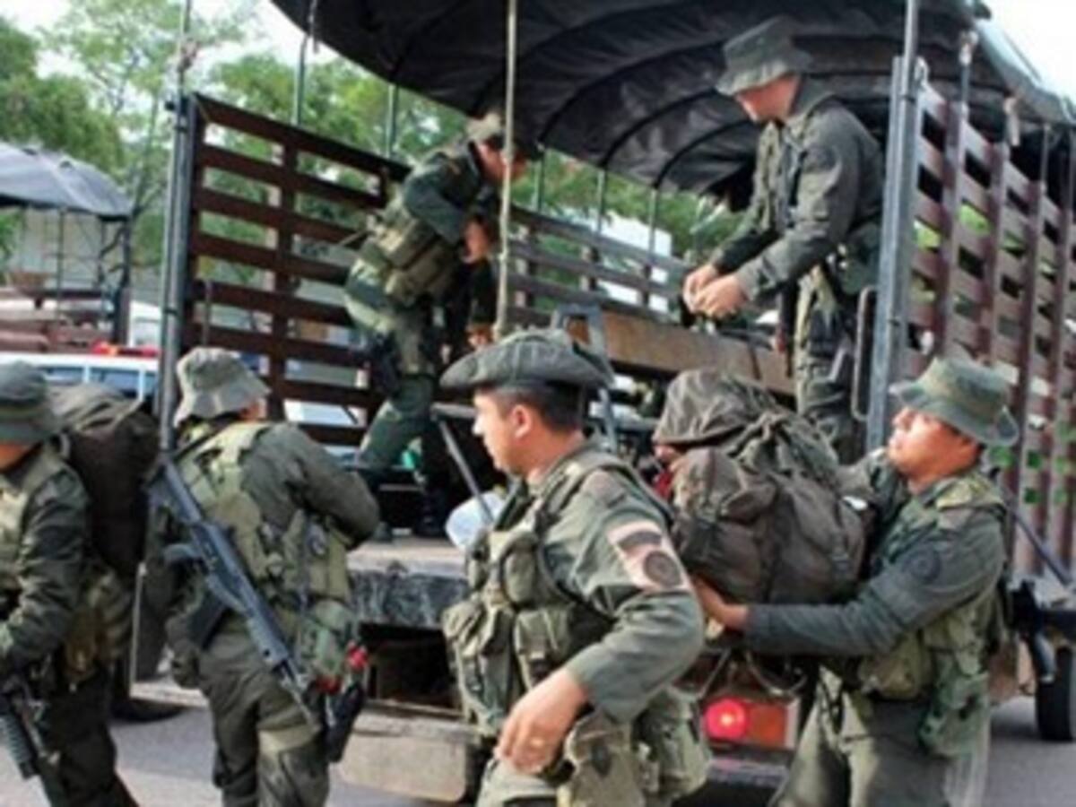 70 puestos de control tendrá el Ejército en 53 municipios del Eje Cafetero