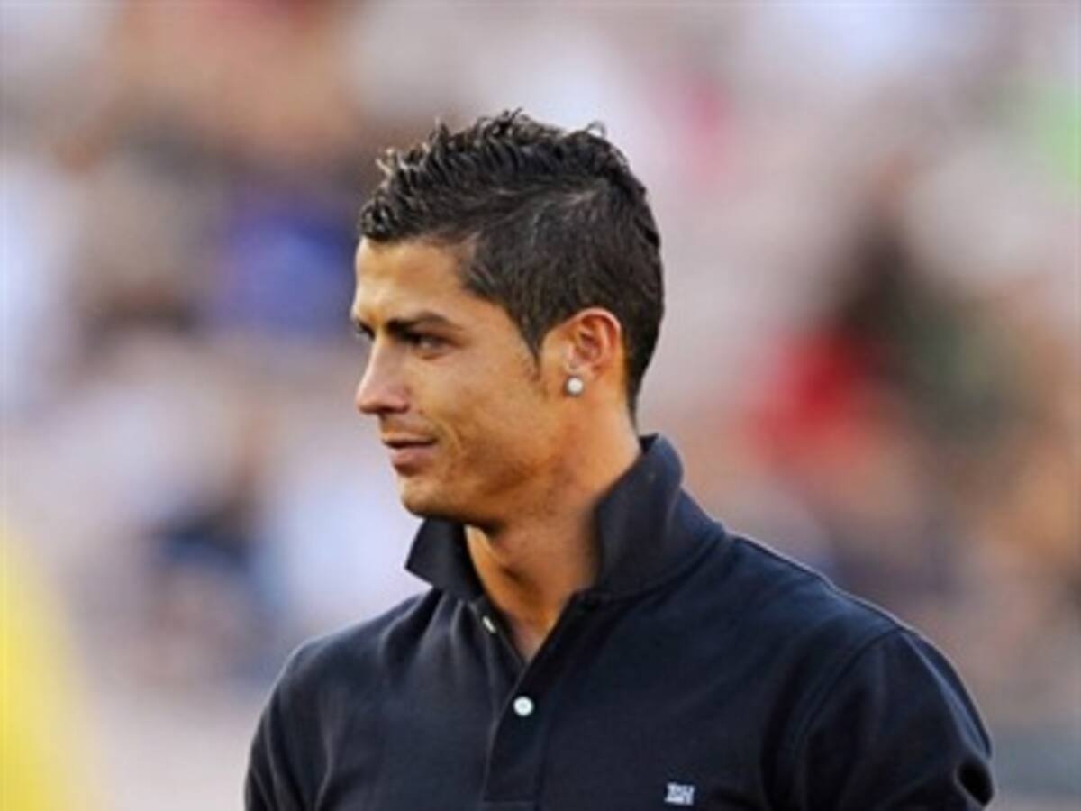 Cristiano Ronaldo en su casa tiene espejos en el techo y una foto de él desnudo