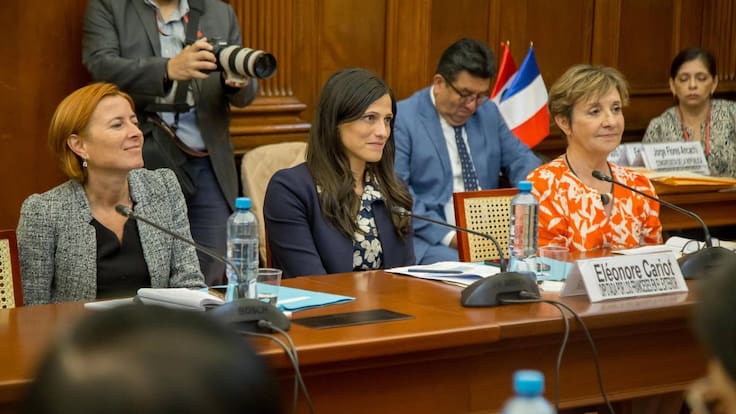 “Franceses no responderán a esos llamados de insurrección que ha hecho Le Pen”: diputada francesa