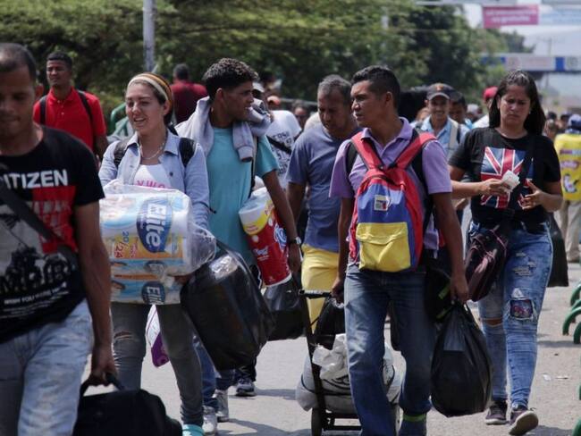 Segundo grupo de venezolanos partió desde Pereira con destino a la frontera