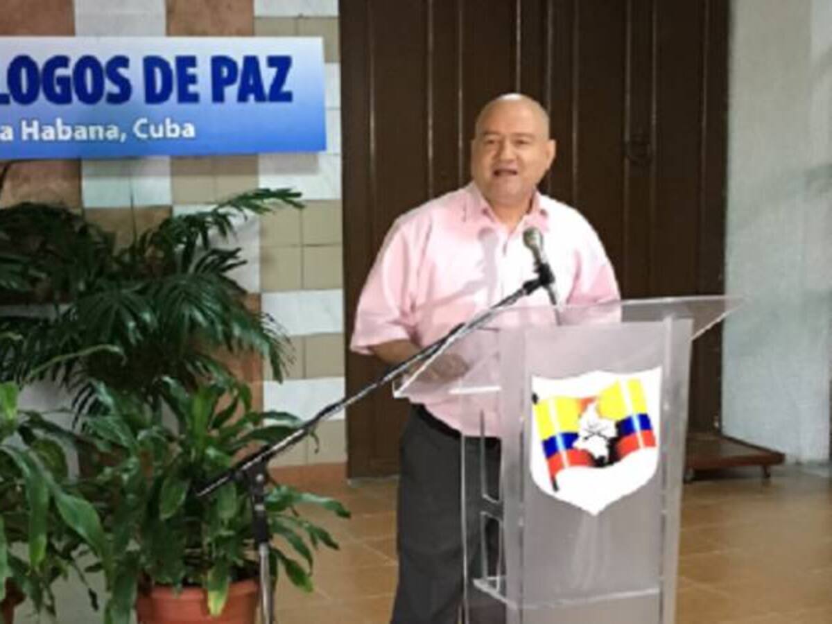 Desmonte del paramilitarismo es necesario para consolidar la paz: Farc