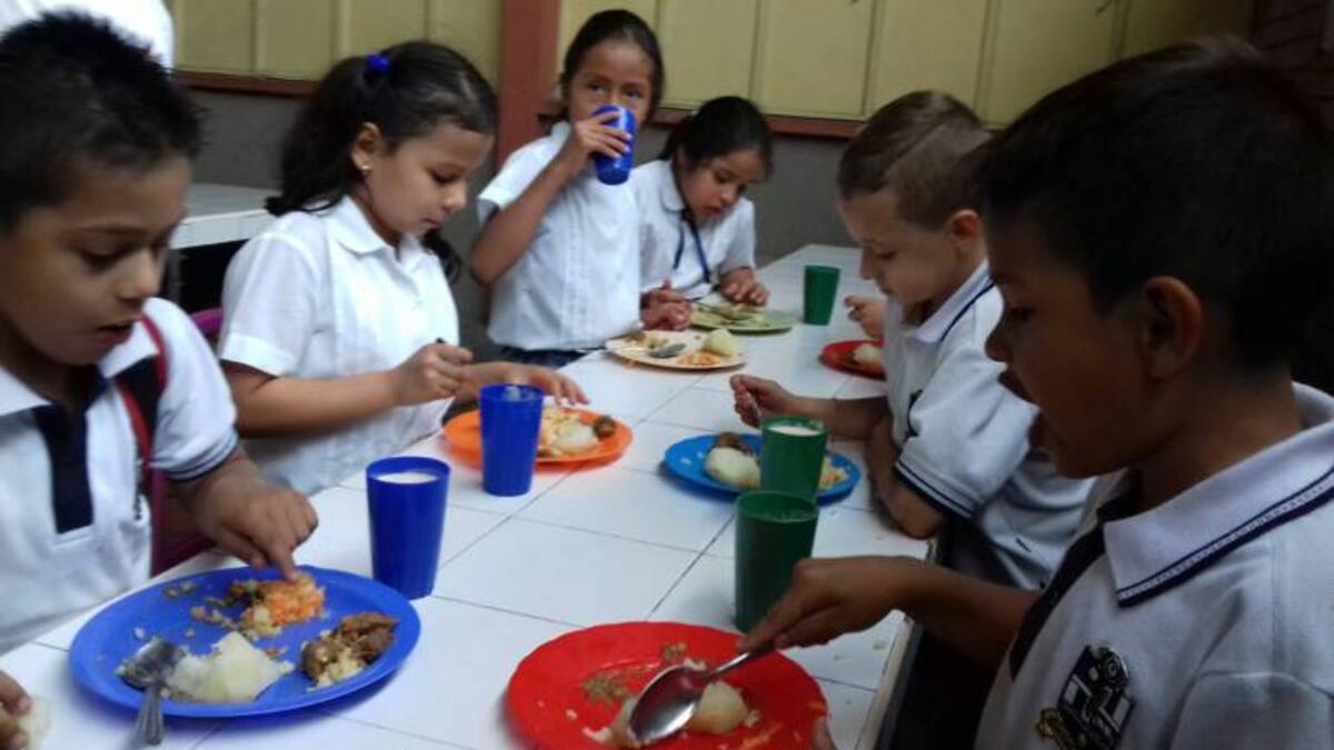 Jornada única sería suspendida en Armenia y Quindío por falta del PAE