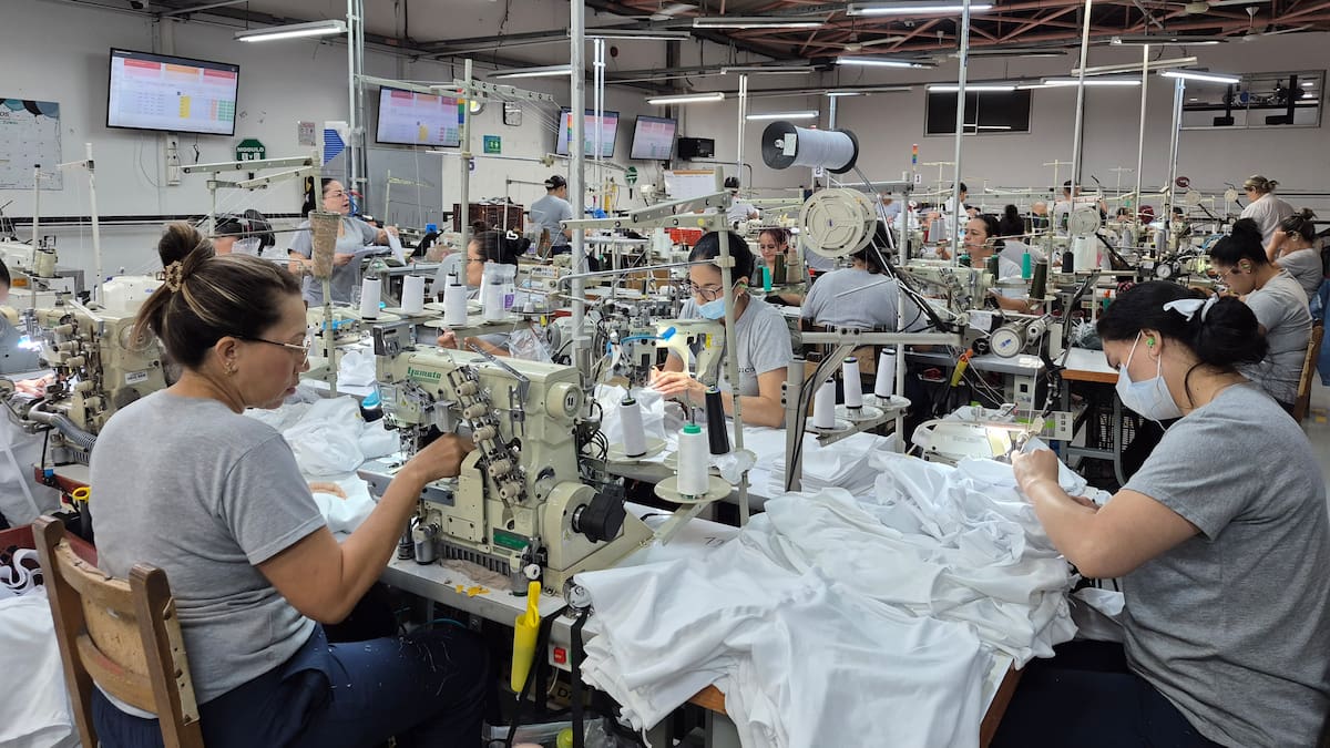 El Clúster Moda de Medellín llevará 24 marcas paisas a Colombiamoda 2026
