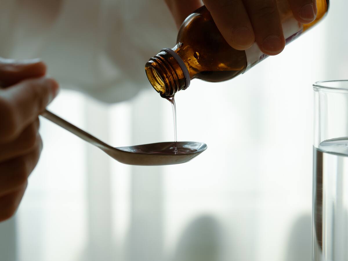 OMS emite alerta por 4 jarabes antigripales con sustancias tóxicas