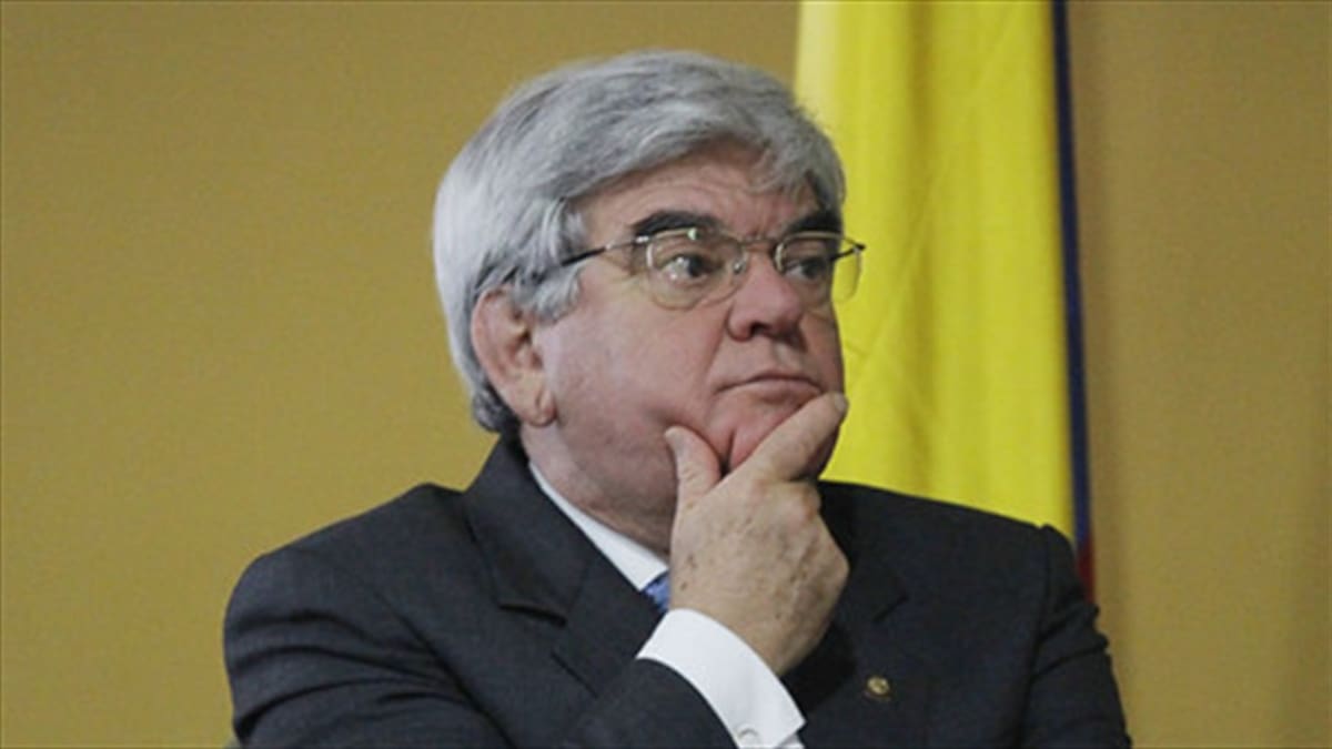 “Si la terna está incompleta, deben devolverla al presidente”: exmagistrado Nilson Pinilla