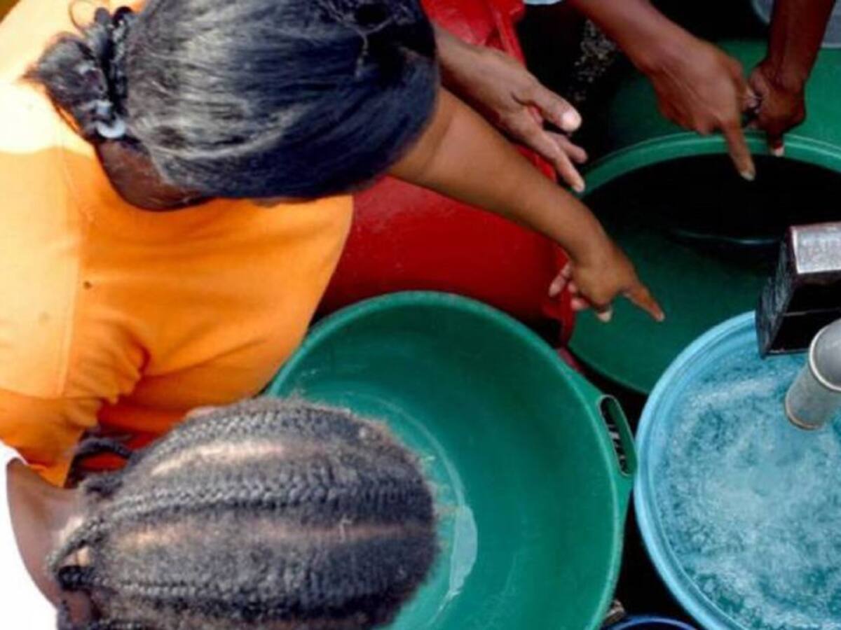 Denuncian falta de agua por tres días en Arroyo de Piedra