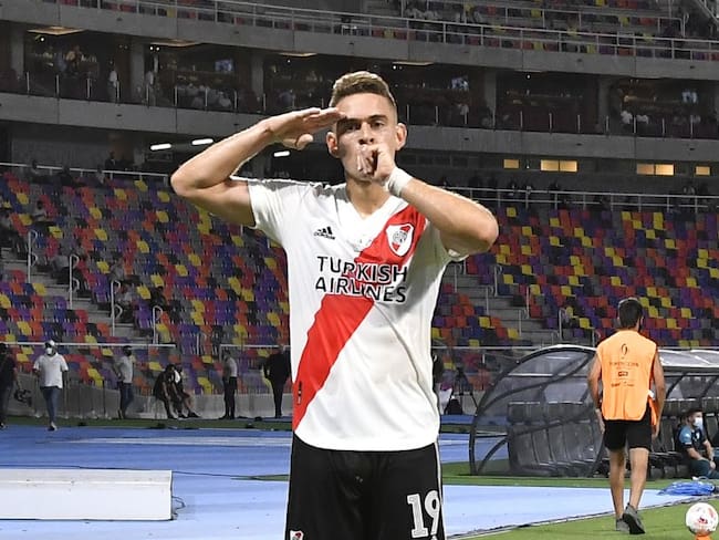 Santos Borre ya es el cuarto goleador extranjero de River Plate