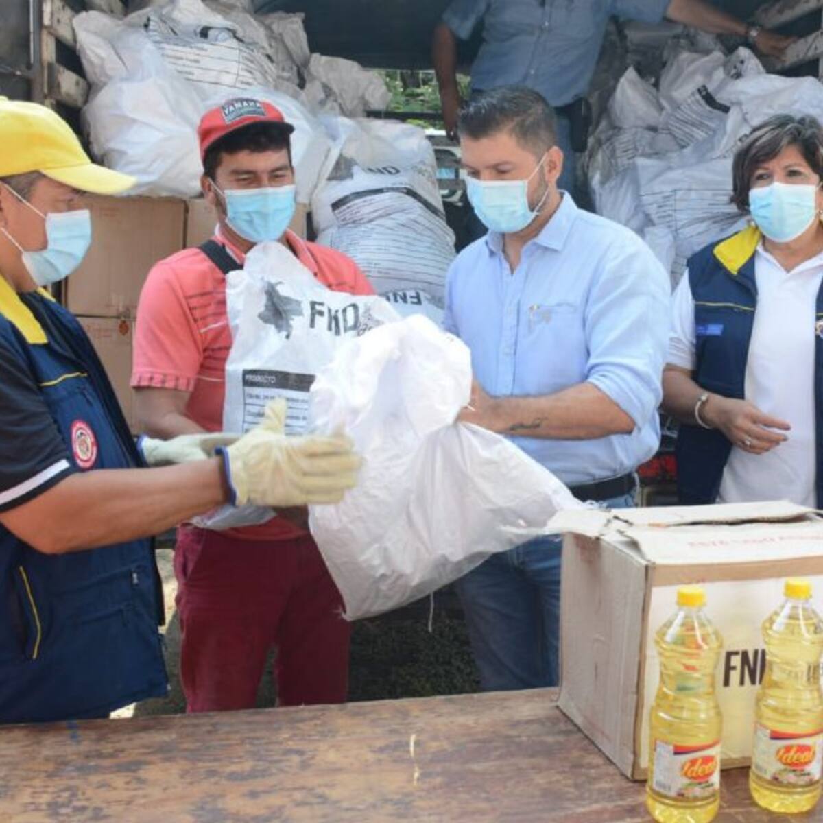 Entregaron ayudas humanitarias a damnificados por invierno en el Huila