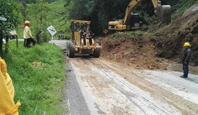 La maquinaria y los operarios estarán disponibles las 24 horas del día