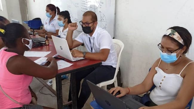 Están focalizadas 43 mil familias para esta primera fase.