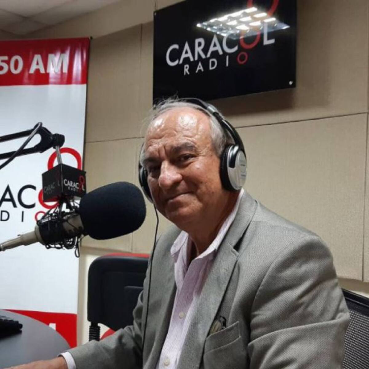 Sumar voluntades y corazones para sacar adelante el Quindío: Rector EAM