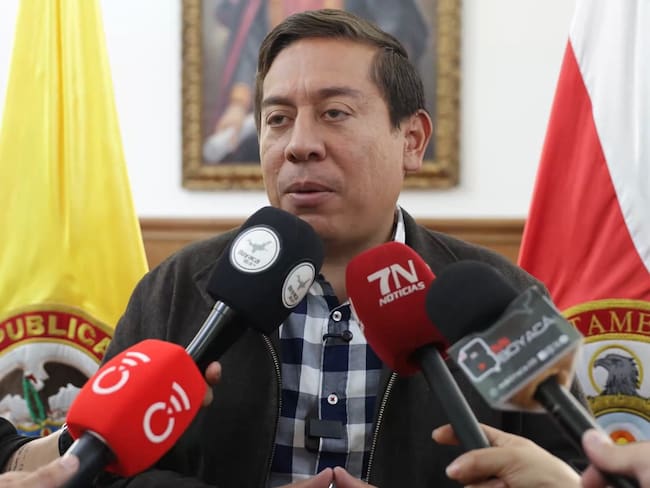 El gobernador Carlos Amaya anunció que el próximo lunes se reunirá con el ministro de Hacienda para buscar cambios al decreto.