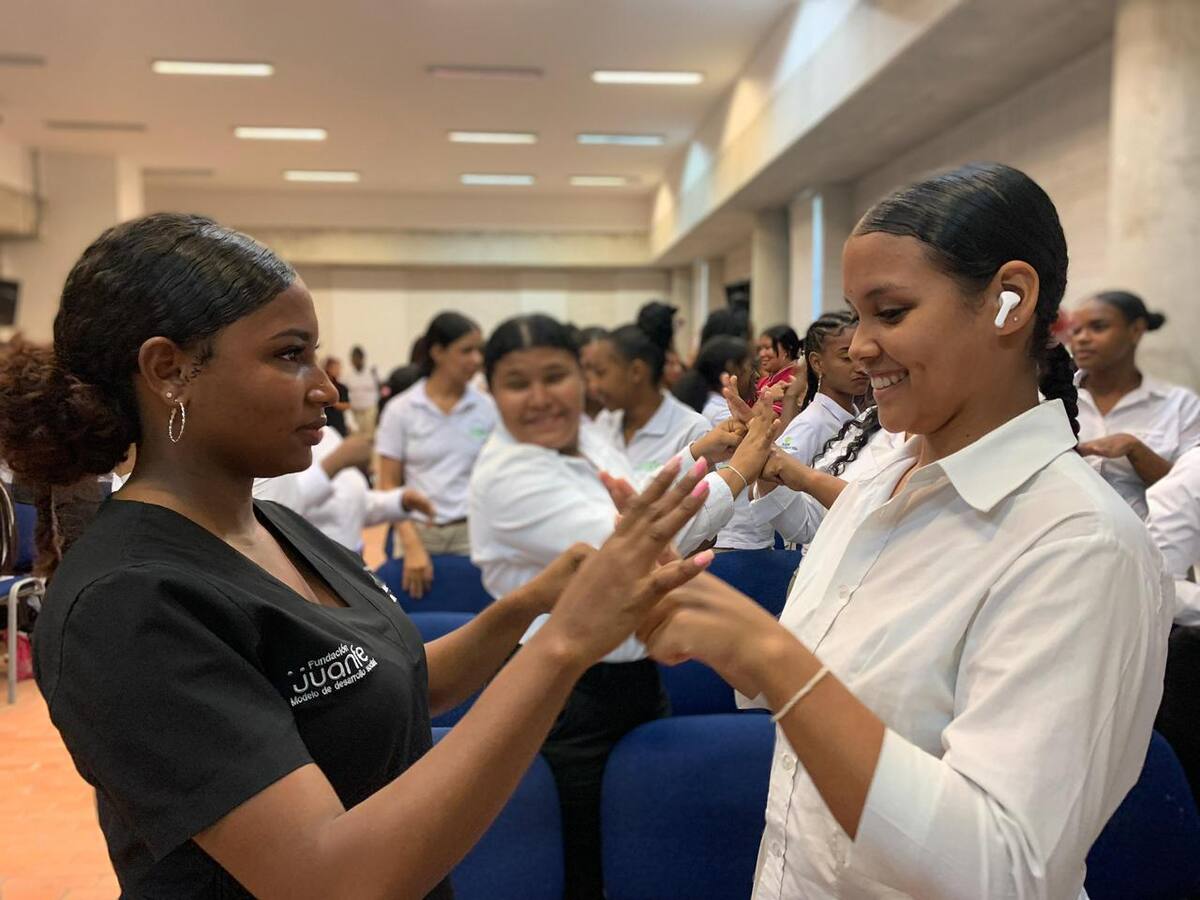 O Boticário y Fundación Juanfe se unen por los jóvenes de Cartagena