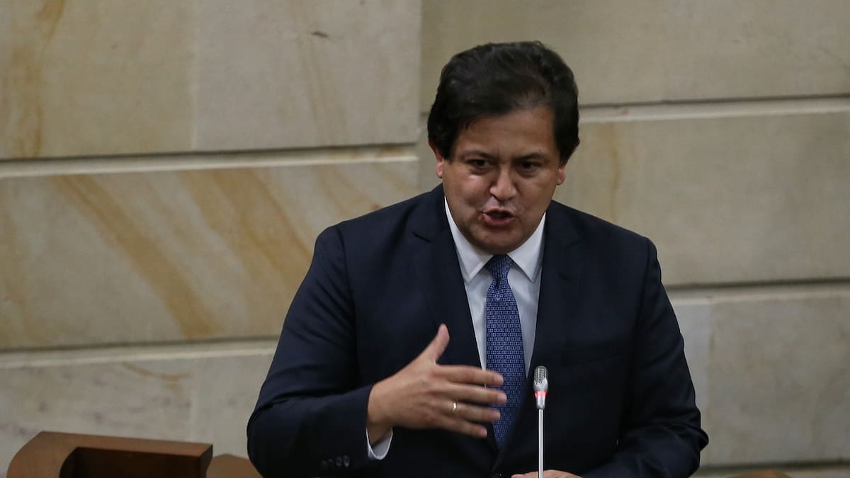 Andrés Castro Franco es elegido nuevo Personero de Bogotá