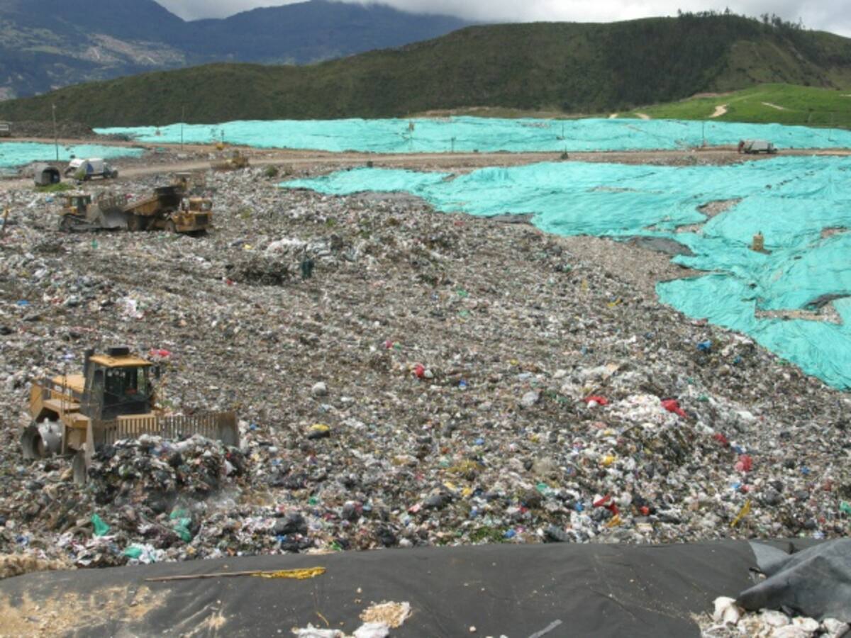 Distrito prepara documento con alternativas al relleno Doña Juana