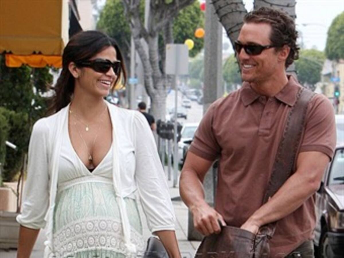 Matthew McConaughey se casa con la modelo brasileña Camila Alves