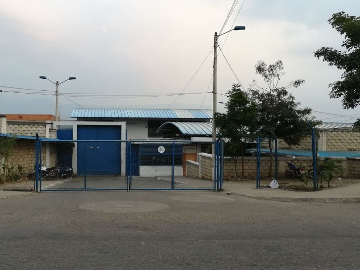 Ataque frente a la cárcel de Cúcuta dejó a guardián del Inpec herido