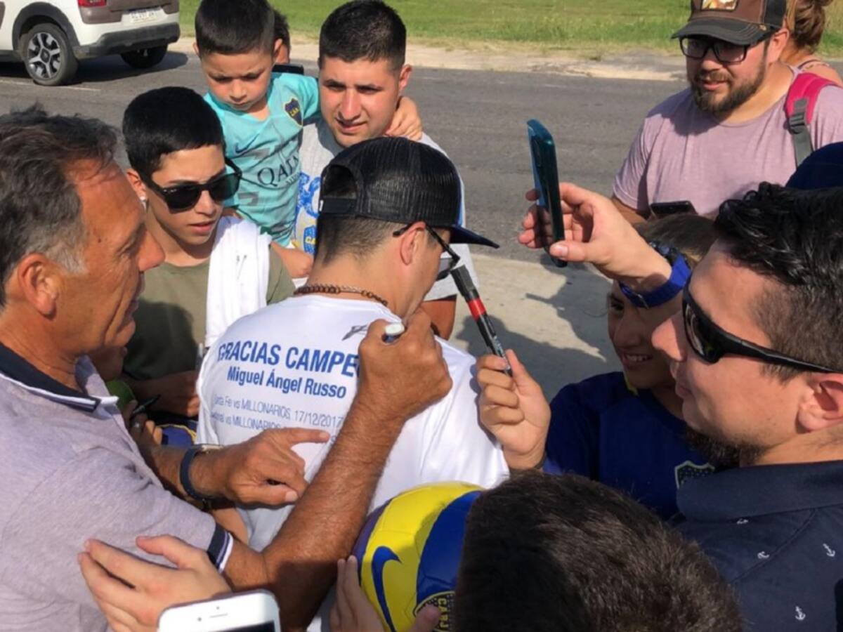 Hincha de Millonarios visitó a Russo en entrenamiento de Boca