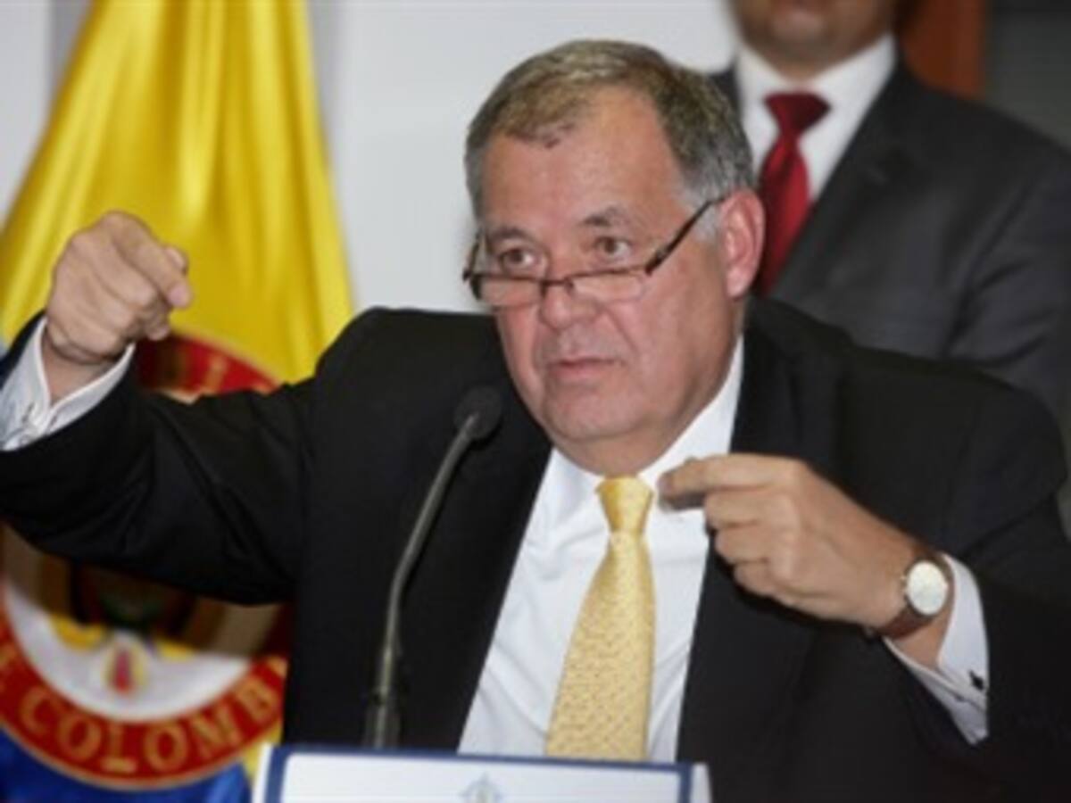 Procurador pide marco jurídico claro para fortalecer aportes a seguridad social