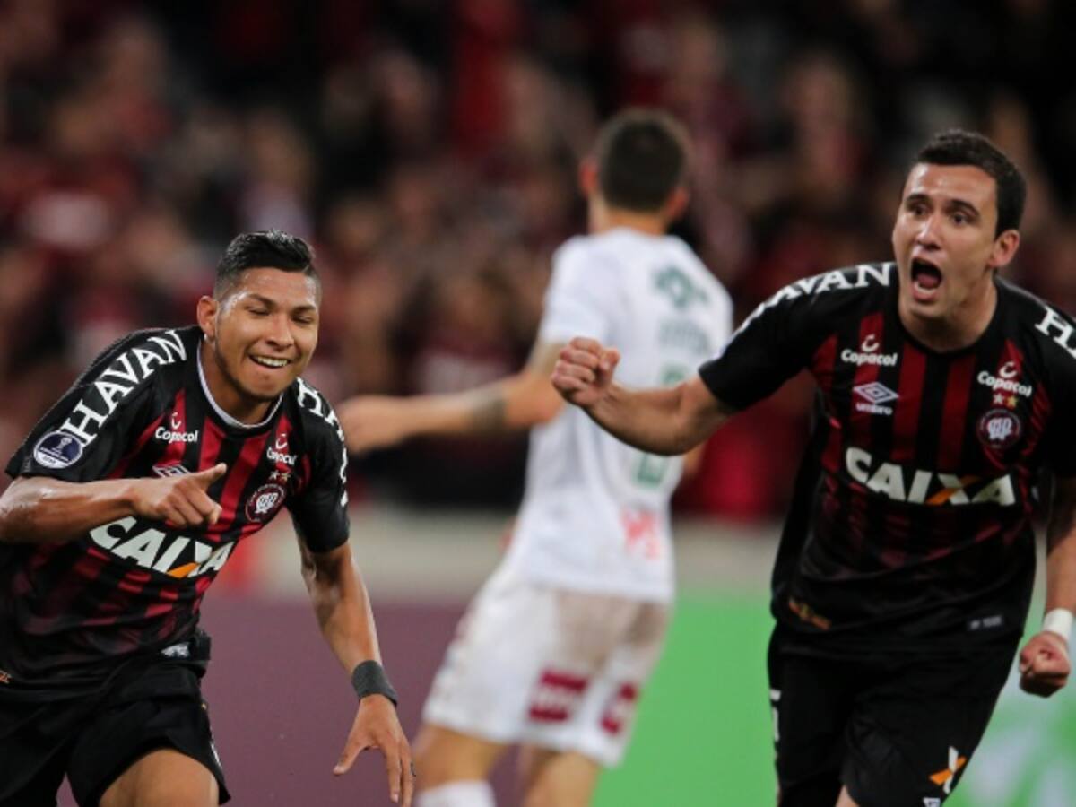 Paranaense golpeó primero ante Fluminense en la Sudamericana