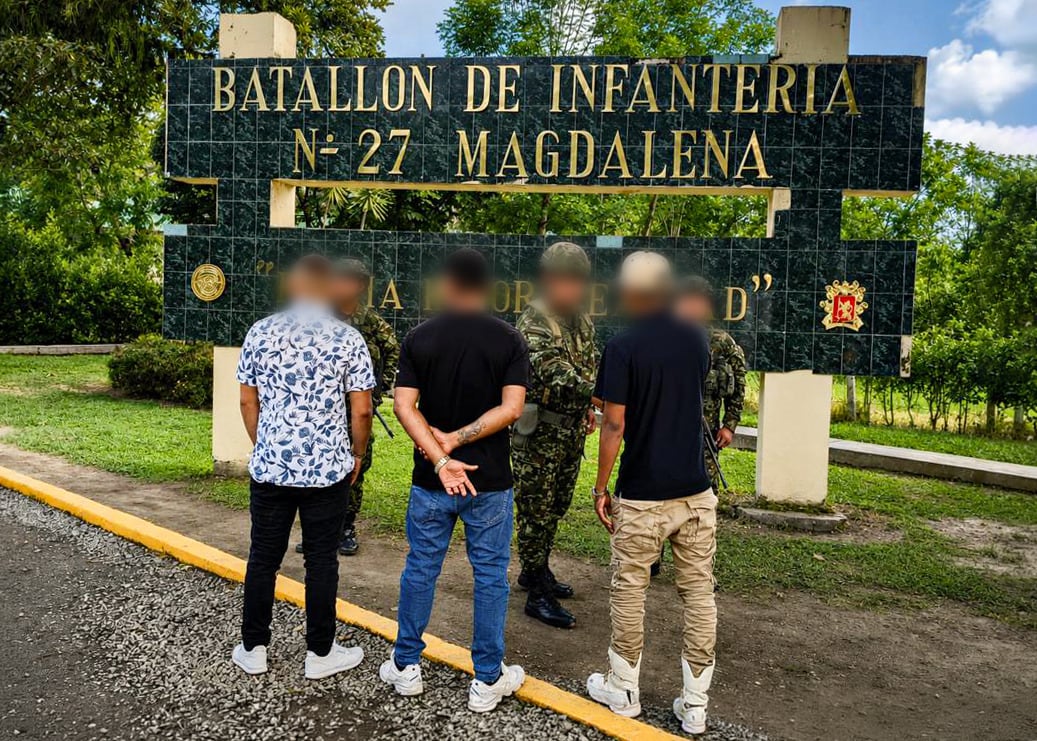 Entre los sometidos se encuentran alias Jeremías, alias Calichecho y alias Reinel Rivera. Foto Novena Brigada del Ejército 