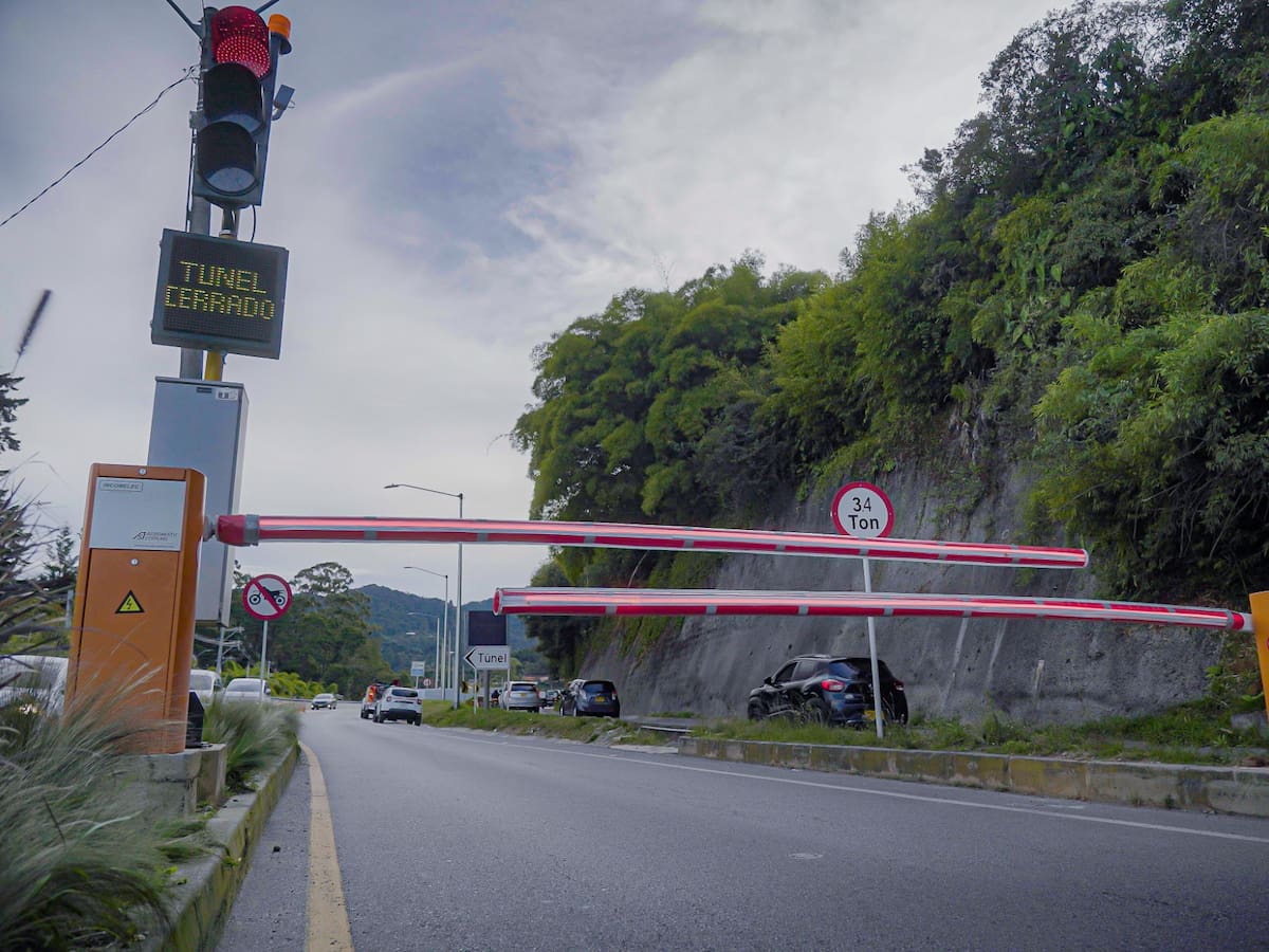 El Túnel de Oriente tendrá un nuevo sistema de cierre automático en los accesos de la conexión vial