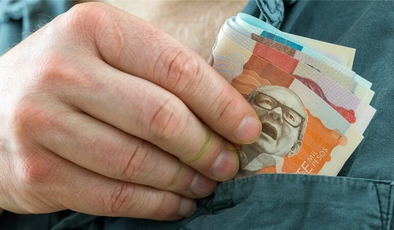 ¿Qué deben hacer los colombianos para salir de la pobreza? #ParaSalirDePobres. Foto: Getty Images / ANDRZEJ ROSTEK