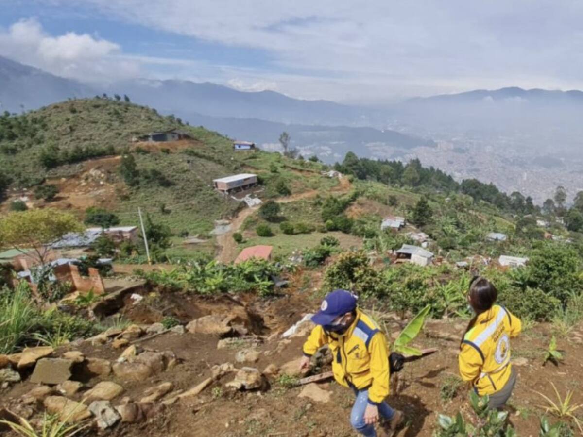 Al menos 25 viviendas afectadas por lluvias en Santa Elena