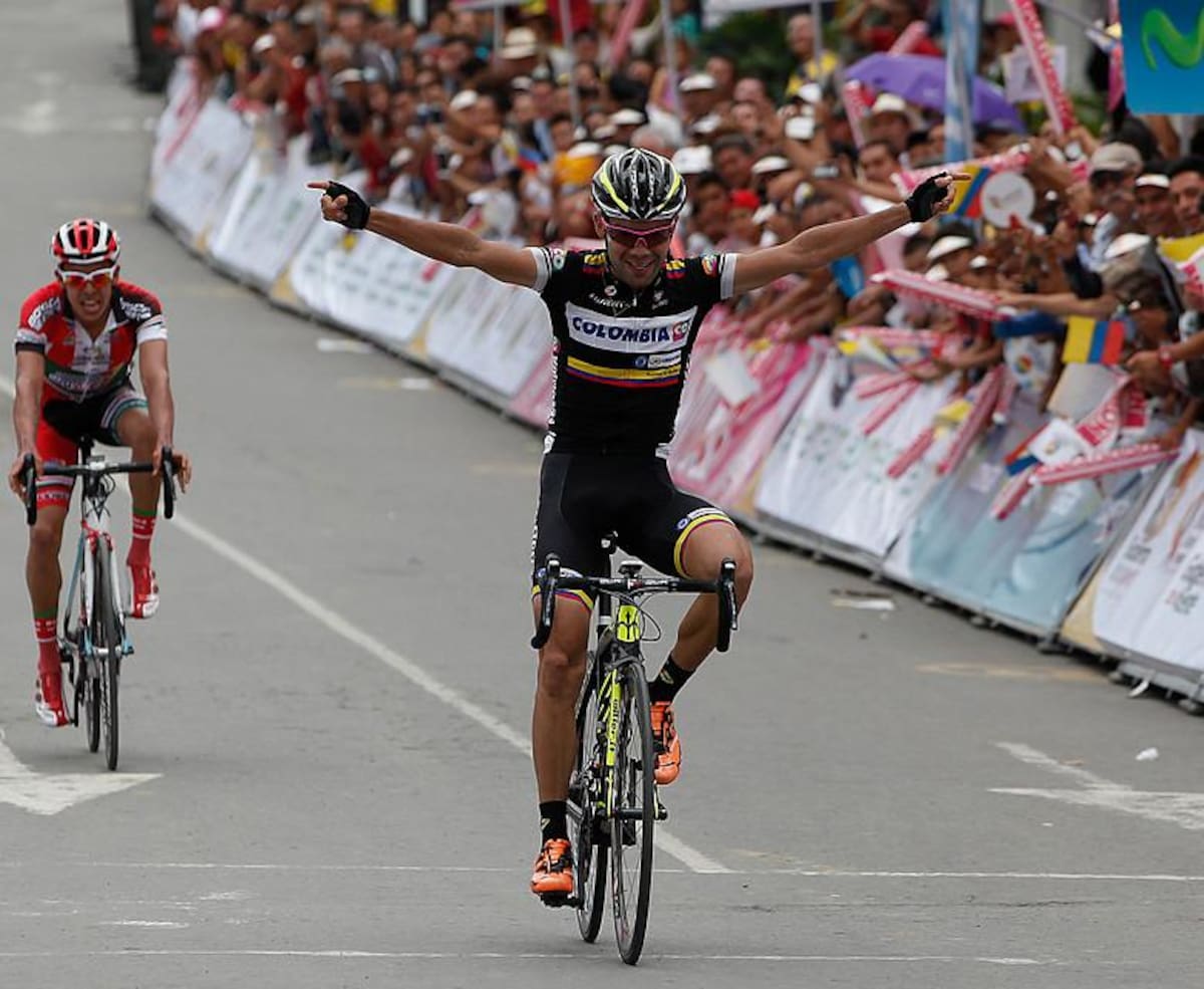 Imágenes de la etapa que llegó a Barbosa, Santander y donde Jefry Romero, del Team Colombia, fue el ganador.