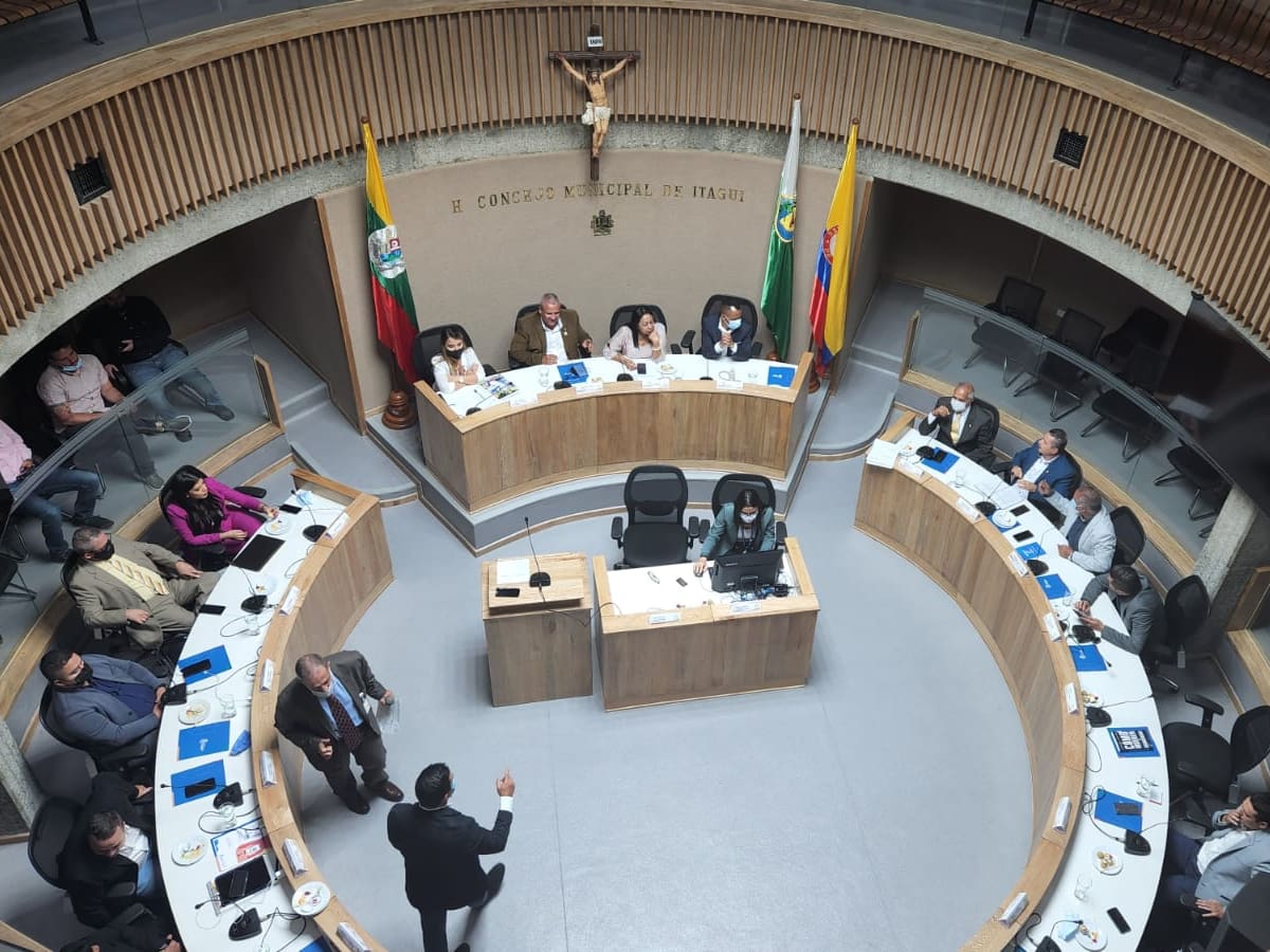 Corte Constitucional tumba pérdida de investidura de concejales de Itagüí