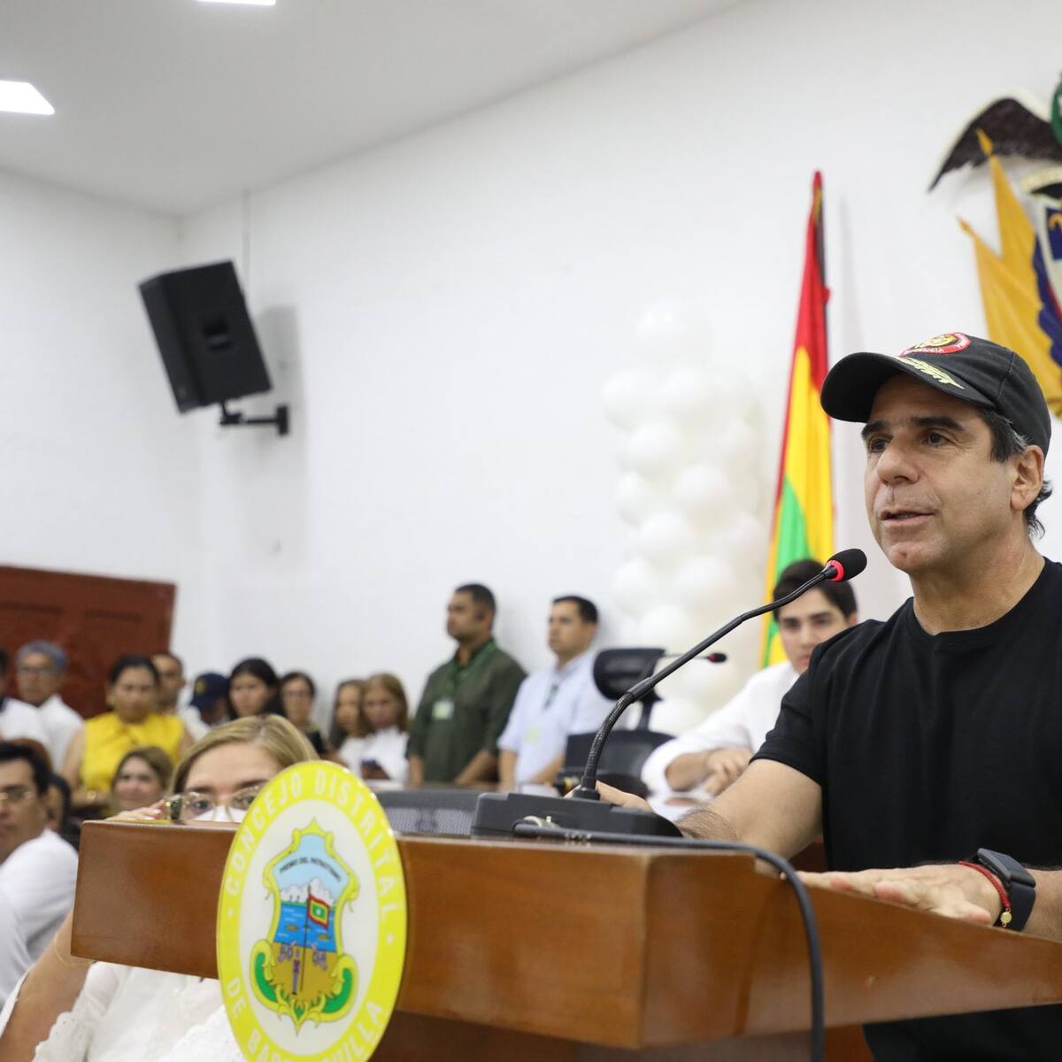 Alcalde Char anuncia prohibición de consumo de drogas en sitios públicos de Barranquilla